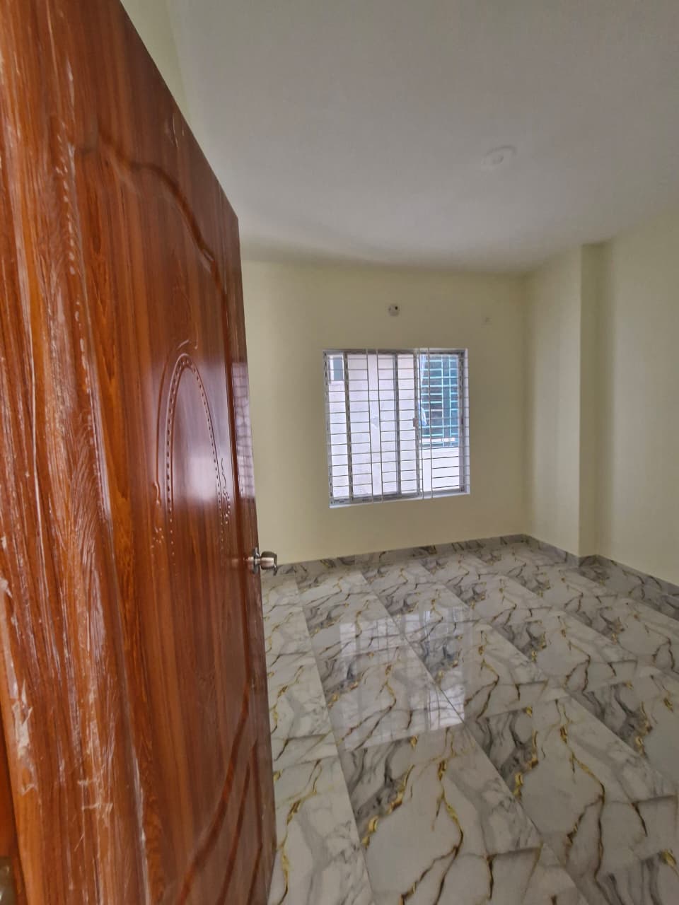 Bright 1,000 Sq. Ft. 3-Bedroom Apartment for Rent in Shukrabad, Dhanmondi
