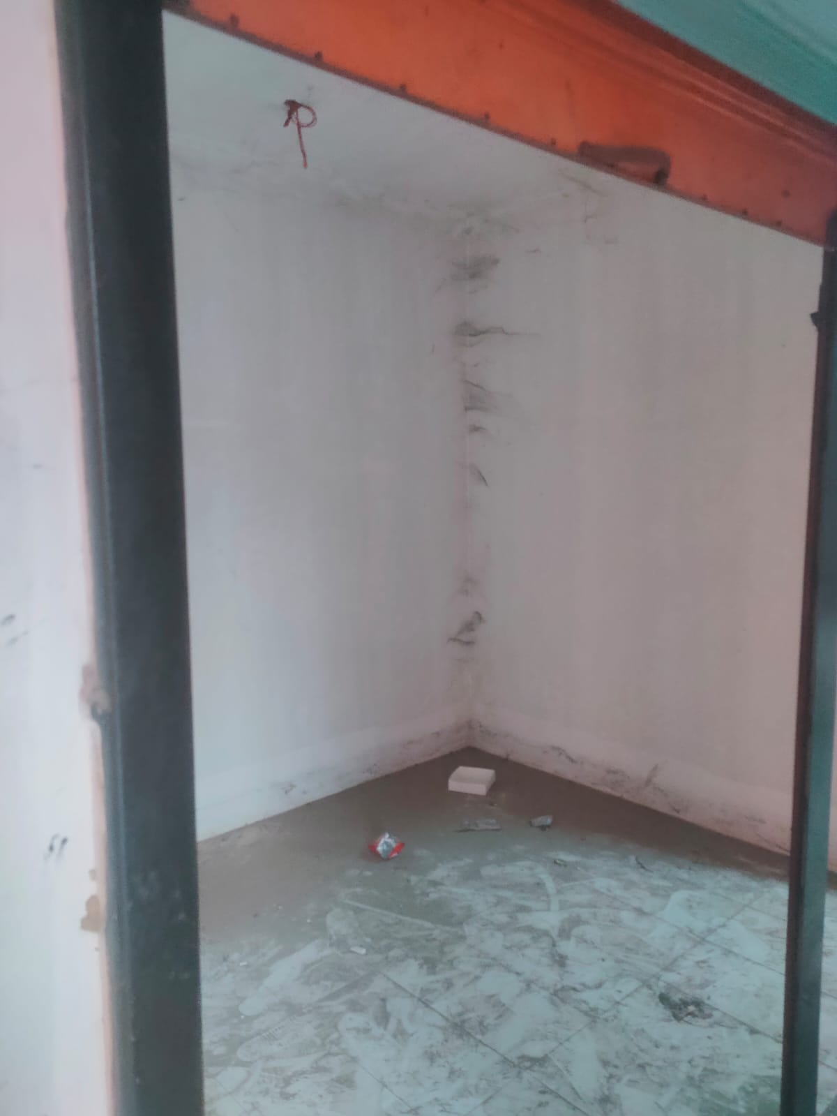 Commercial Shop Space for Sale – Matuail Saddam Market